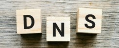 Phrase DNS on wooden cubes