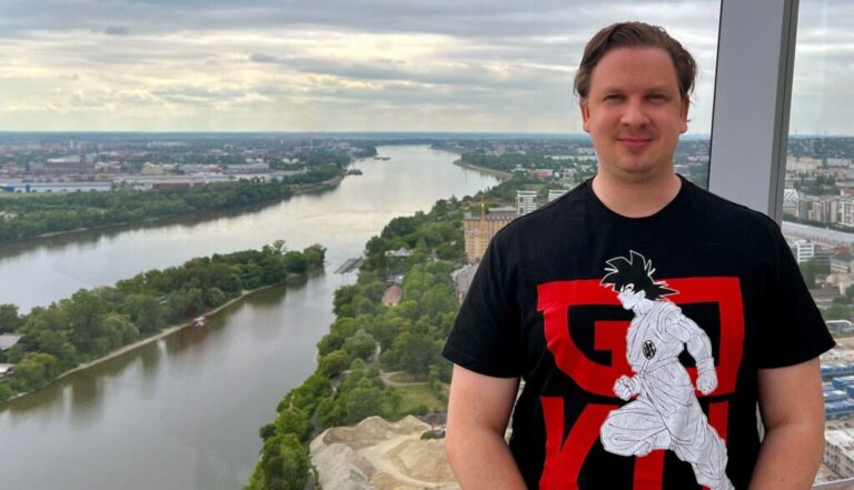 Internetes kommunikáció pszichológiai hatásai