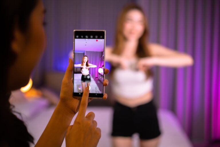 A TikTok ajánlórendszerének alapelvei DANCE TIKTOK