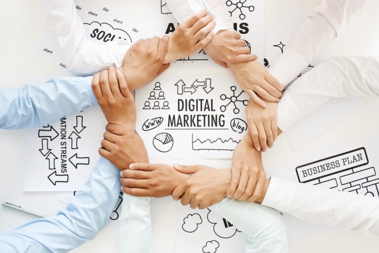 A marketing-tanácsadás történeti és üzleti kontextusa Unity and teamwork