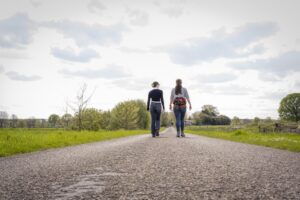 4-kor lecsukott laptop vagy saját logó? A pályaválasztás valódi ára