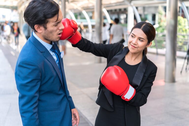 Marketingügynökségi visszaélés: hogyan ismerd fel és hogyan lépj