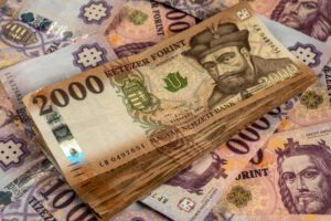 Mennyibe kerül egy kis marketing?