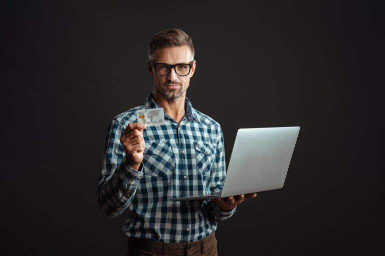 Hogyan formálja át a digitális tér a vásárlói döntést?